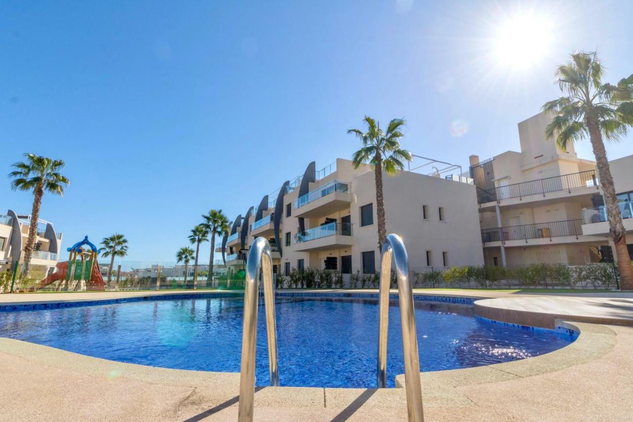 Playa Elisa Bay - Mil Palmeras Pilar de la Horadada Exterior photo